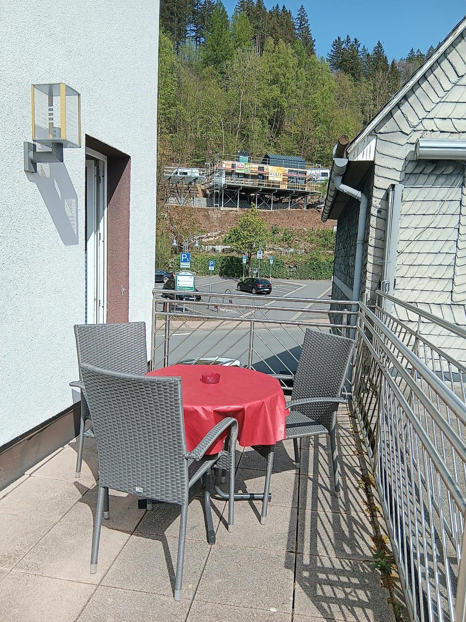 Aparthotel Harlekin Willingen  Bagian luar foto
