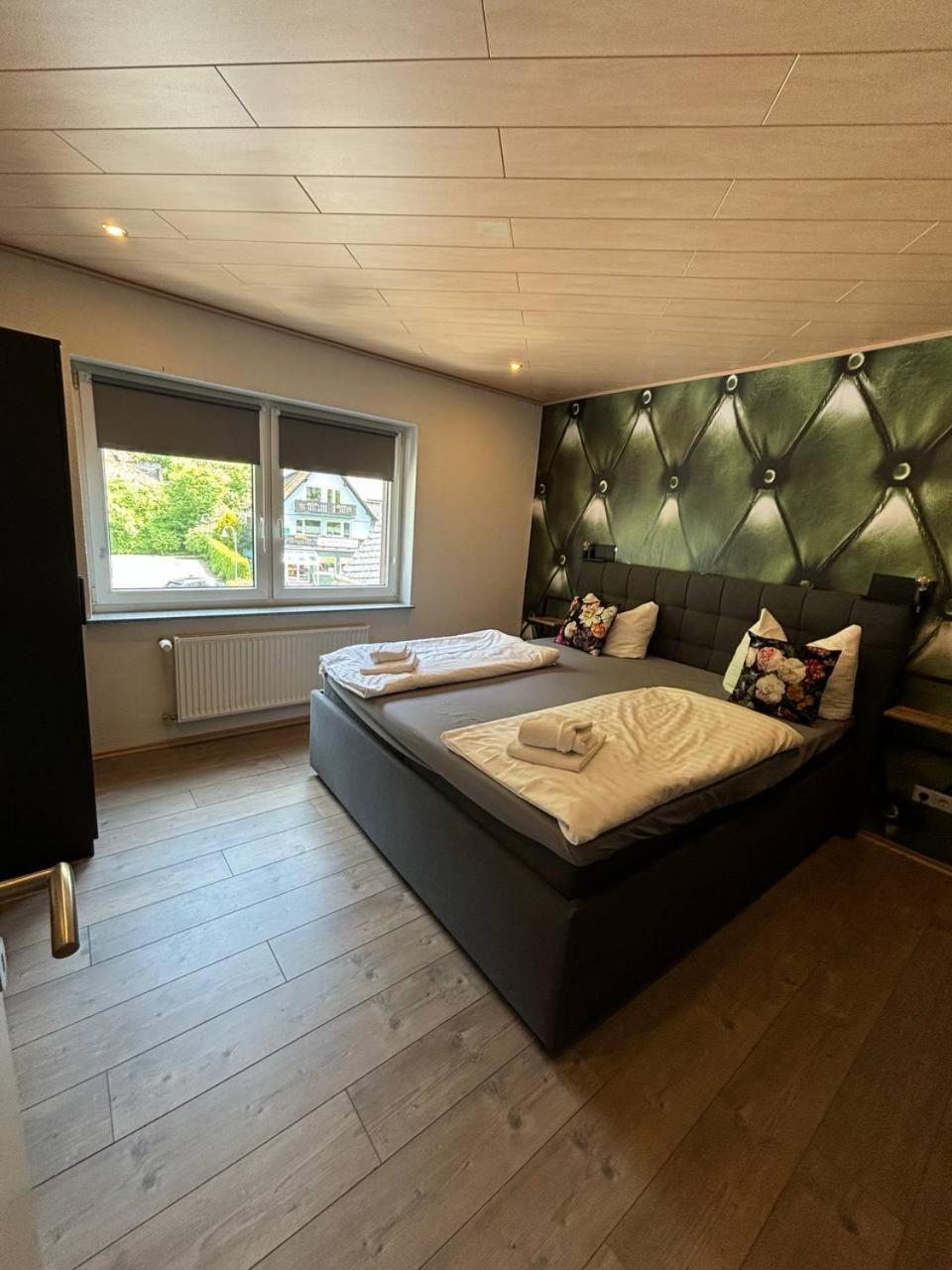 Aparthotel Harlekin Willingen  Bagian luar foto