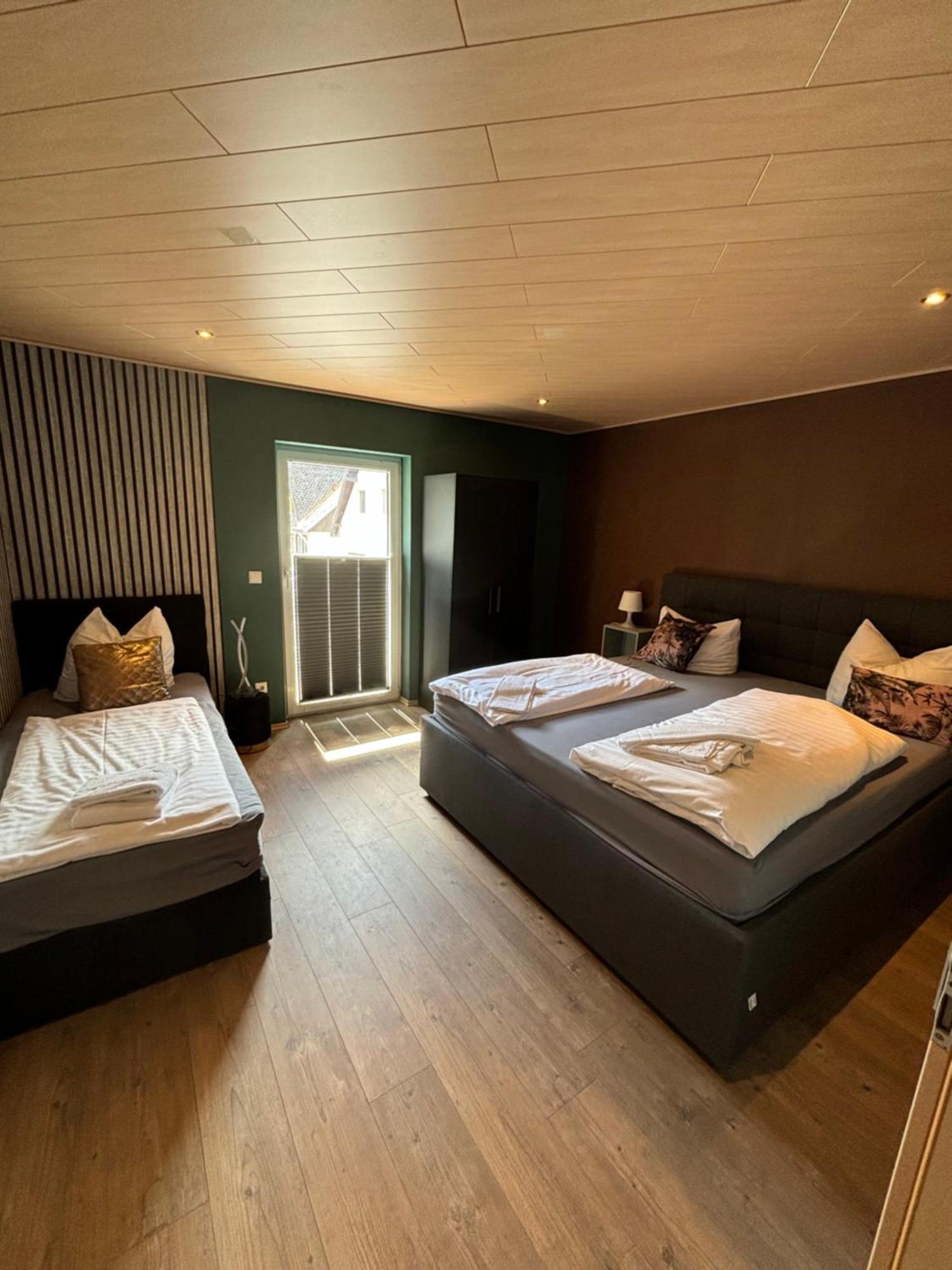 Aparthotel Harlekin Willingen  Bagian luar foto